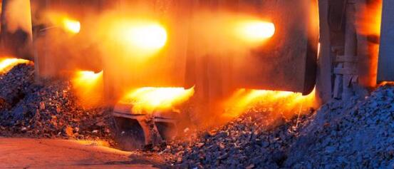 Améliorations de l'efficacité apportées par les passerelles IoT dans l'industrie traditionnelle de la fonte