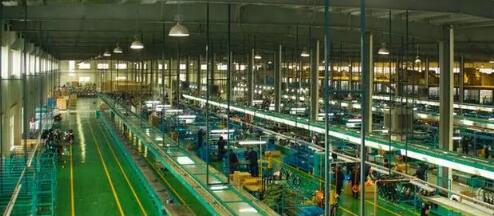 Edge-Gateway-Datenanalyse und -übertragung in der Multi-Point-SPS-Sammlung