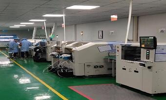 Gateway de computação periférica liga dados industriais